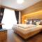 DOLOMITES B&B - Suites, Apartments and SPA