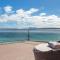 Whale Huys Luxury Oceanfront Eco Villa - Gansbaai