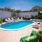 Apartment with private pool and arbor