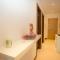 Surf and Stones Apartment