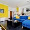 JOIVY Colorful Studio for 2 near city life