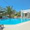 Dilino Hotel Studios