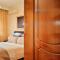 Gold Hotel
