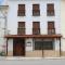 Hostal La Toba
