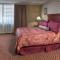 Clarion Collection Hotel Arlington Court Suites