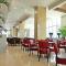 Mandarin Plaza Hotel