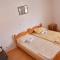 Apartment and Studio Damjan