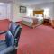 Ramada by Wyndham Metairie New Orleans Airport - Metairie