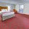 Ramada by Wyndham Metairie New Orleans Airport - Metairie