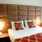 Hotel Lion