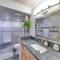 Central Waikiki Luxury Penthouse