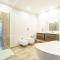 RHS Rienzo Suites