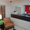 Extended Stay America Select Suites - Durham - University - Durham