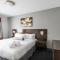 Edgewater Hotel