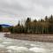 Barlow Creekside Lodge