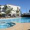 Golden Riviera Beach Resort