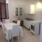 WHOLE HOLIDAY HOME APARTMENT FANTASTIC CIVITAVECCHIA da Pamino & Priscilla con due Camere letto