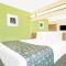 Microtel Inn & Suites by Wyndham Tuscumbia/Muscle Shoals - Tuscumbia