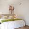 Feelathome Mozart Apartments - Barcelona