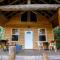 Foto: Bella Coola Grizzly Tours Cabins 128/151