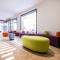 Aparthotel California