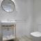 nQn Aparts & Suites Madrid