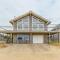 The Kiwanda Surf House