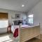 Yaquina Lighthouse View Beach Home