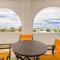 Evi Rooms