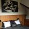 Grafton Cottage & Chalets
