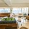 Mr. Lobster’s Secret Den design hostel - Tchaj-pej