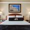 Gaslamp Plaza Suites