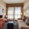 Gaslamp Plaza Suites