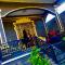 Amed Romance House