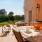 Villa Shermita para 8 con piscina, jardín y vistas espectaculares