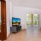 Villa Shermita para 8 con piscina, jardín y vistas espectaculares