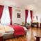 Greguar Hotel by UHM