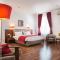 Greguar Hotel by UHM