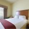 Holiday Inn Express Hotel & Suites Zapata by IHG