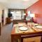 Holiday Inn Hotel & Suites Osoyoos, an IHG Hotel - Osoyoos