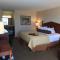 Norfolk Country Inn and Suites