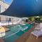 Apollo Jewel Beachfront Apartments