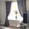 Luxury 2 bed Apartment - Witney