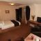 West Plaza Hotel