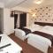 West Plaza Hotel