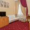 Shine Hotel