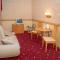 Shine Hotel