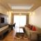 Bidwood Suite Hotel, Opposite Sarit Centre