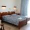 Hotel Theris