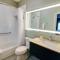 Days Inn & Suites by Wyndham Port Arthur - Port Arthur